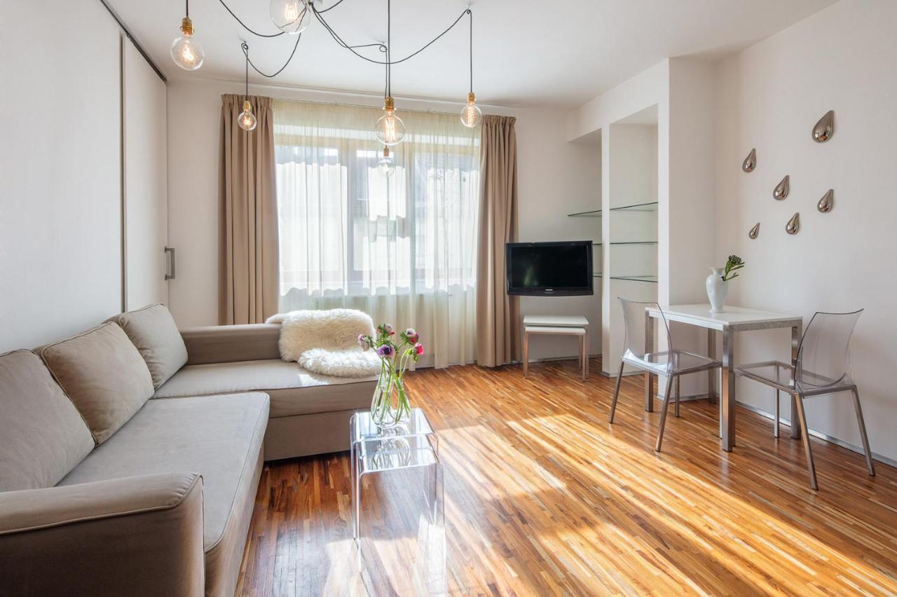 Holeckova Apartments Прага Екстериор снимка