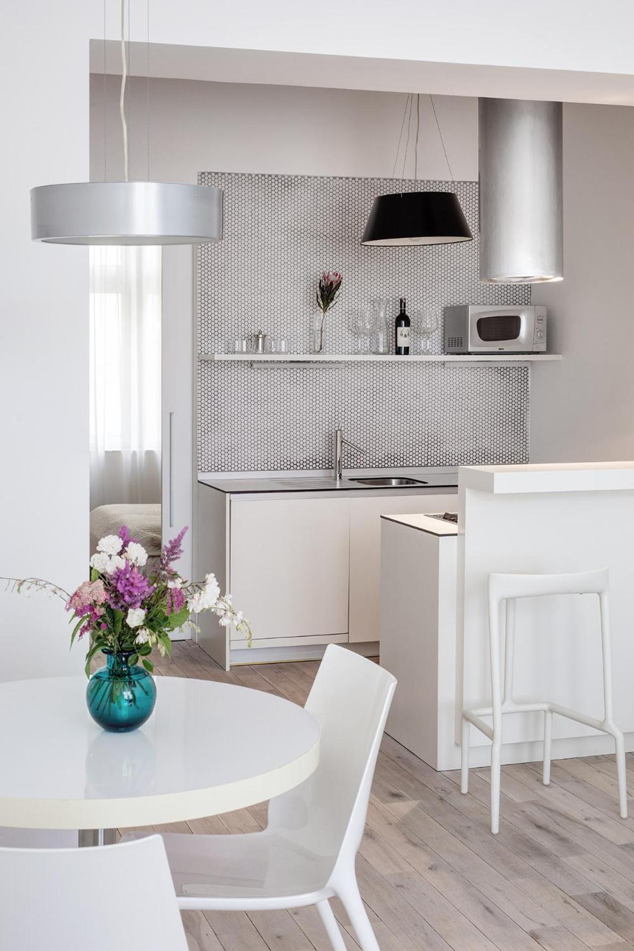 Holeckova Apartments Прага Екстериор снимка