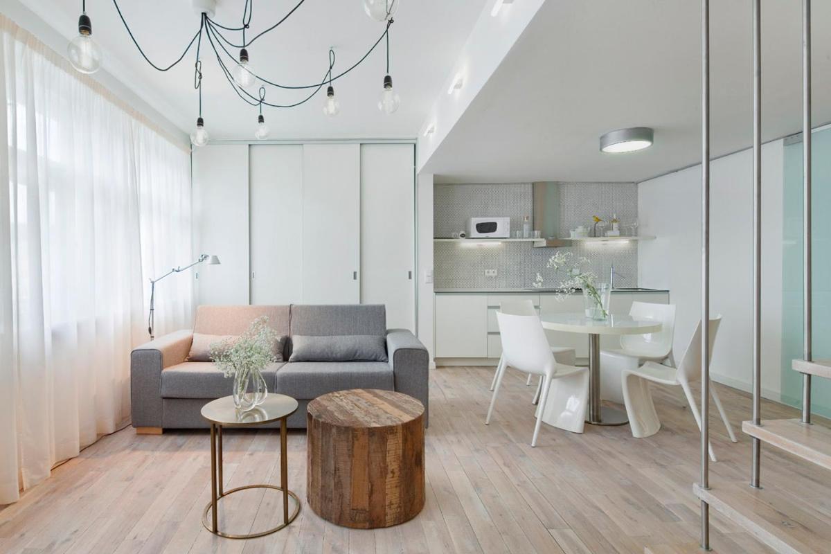 Holeckova Apartments Прага Екстериор снимка